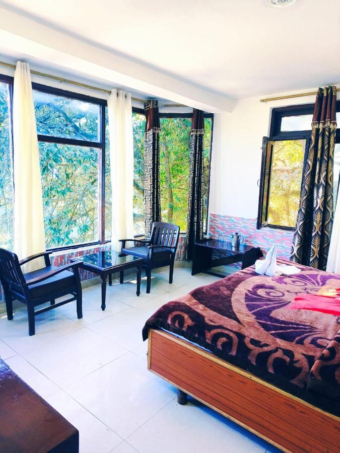 Hotel Holiday Dalhousie - Near Ghandhi Chowk Mall Road 外观 照片