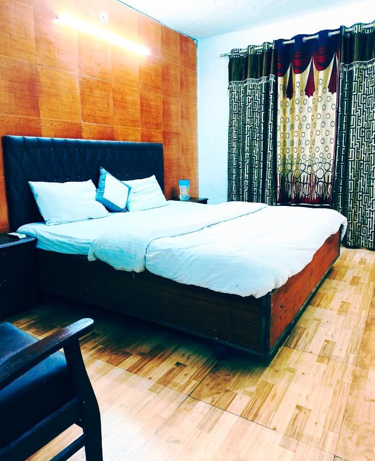 Hotel Holiday Dalhousie - Near Ghandhi Chowk Mall Road 外观 照片